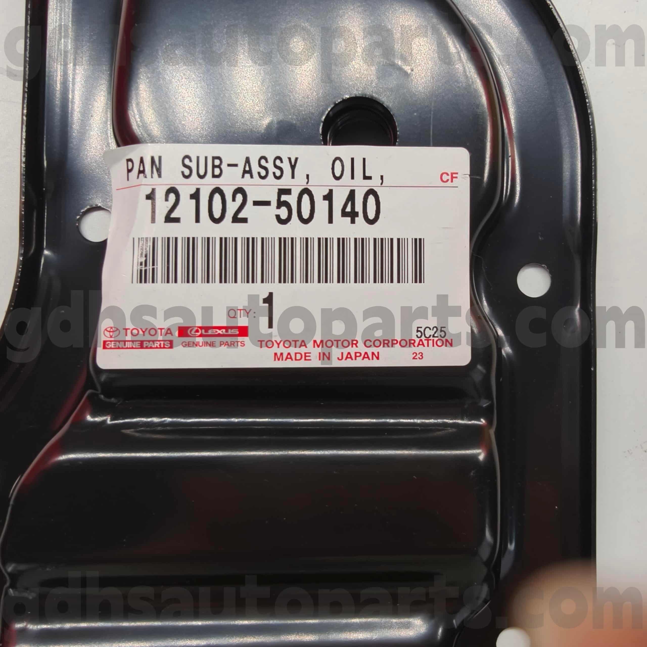 ল্যান্ড ক্রুজার চেসিস নং 2UZFE UZJ200 এর জন্য 12102-50140 টয়োটা জেনুইন পার্টস অয়েল প্যান